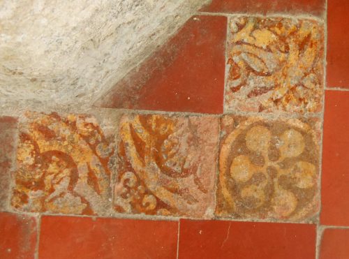 TILES IN FLOOR HR